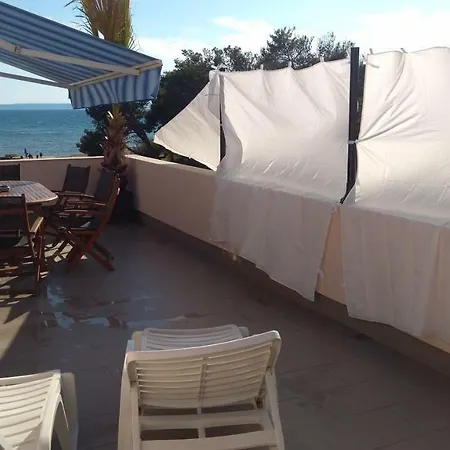 Privlaka Apartament *